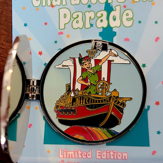 Disney Parks CHARACTERS ON PARADE Gold Coin PETER PAN Float LE 2750 Trading Pin