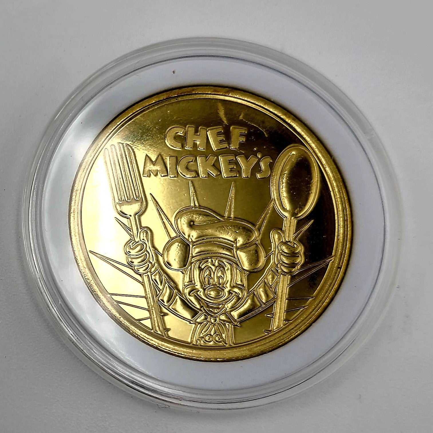 2025 Chef Mickeys Coin Walt Disney World Park Gold Color Metal Contemporary NEW