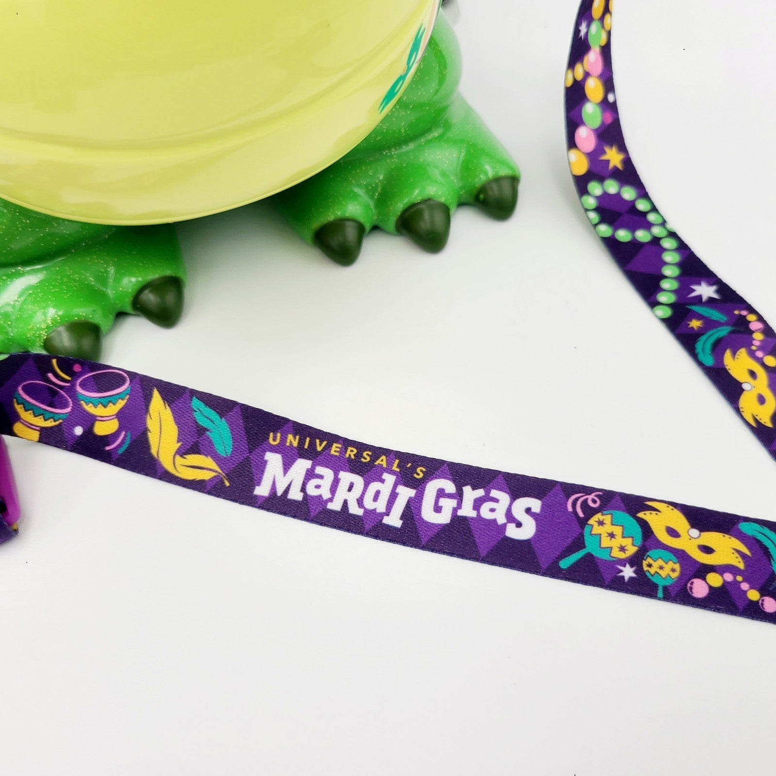 *Popcorn Bucket* Universal Studios Mardi Gras 2025 King Gator Light Up Orlando
