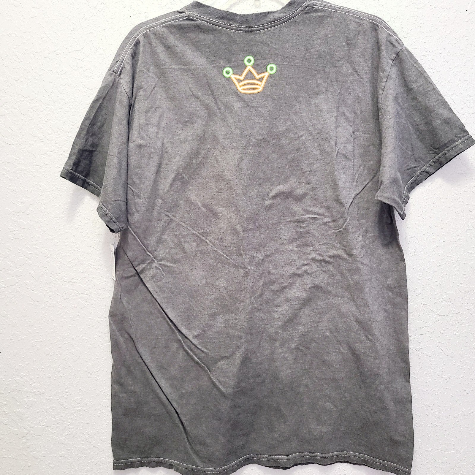 LARGE 2026 Universal Studios Mardi Gras King Gator T-Shirt Party All Night NEW