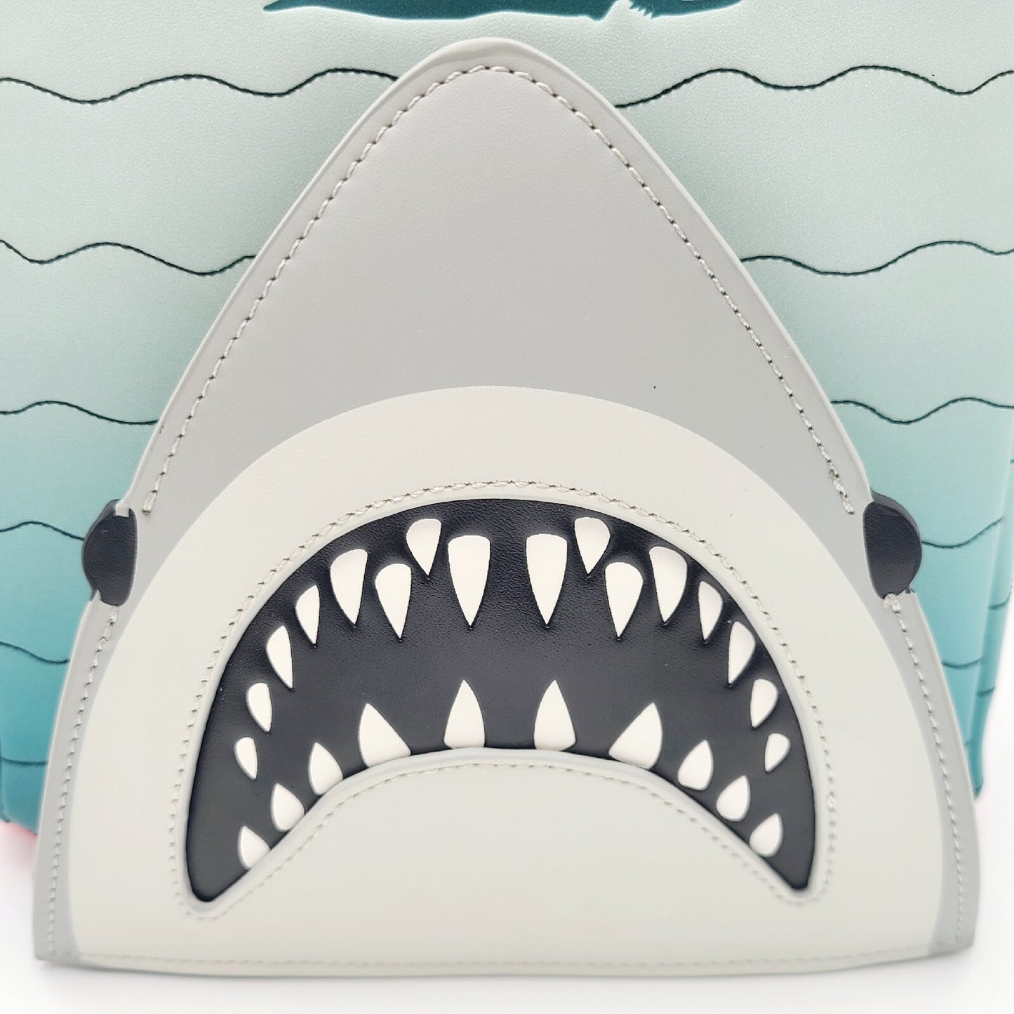 2024 Universal Studios Florida Jaws Shark Loungefly Mini Backpack New Orlando