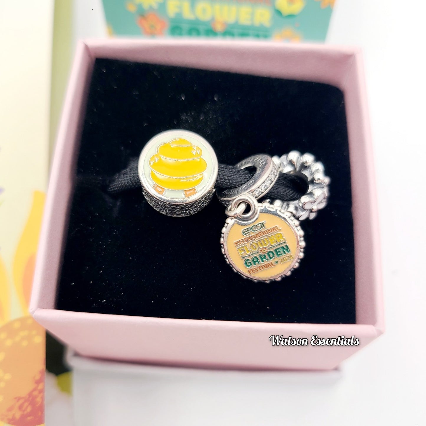 Pandora Set + Floral 2026 Disney Park Epcot Flower Garden Fest Orange Bird Spike