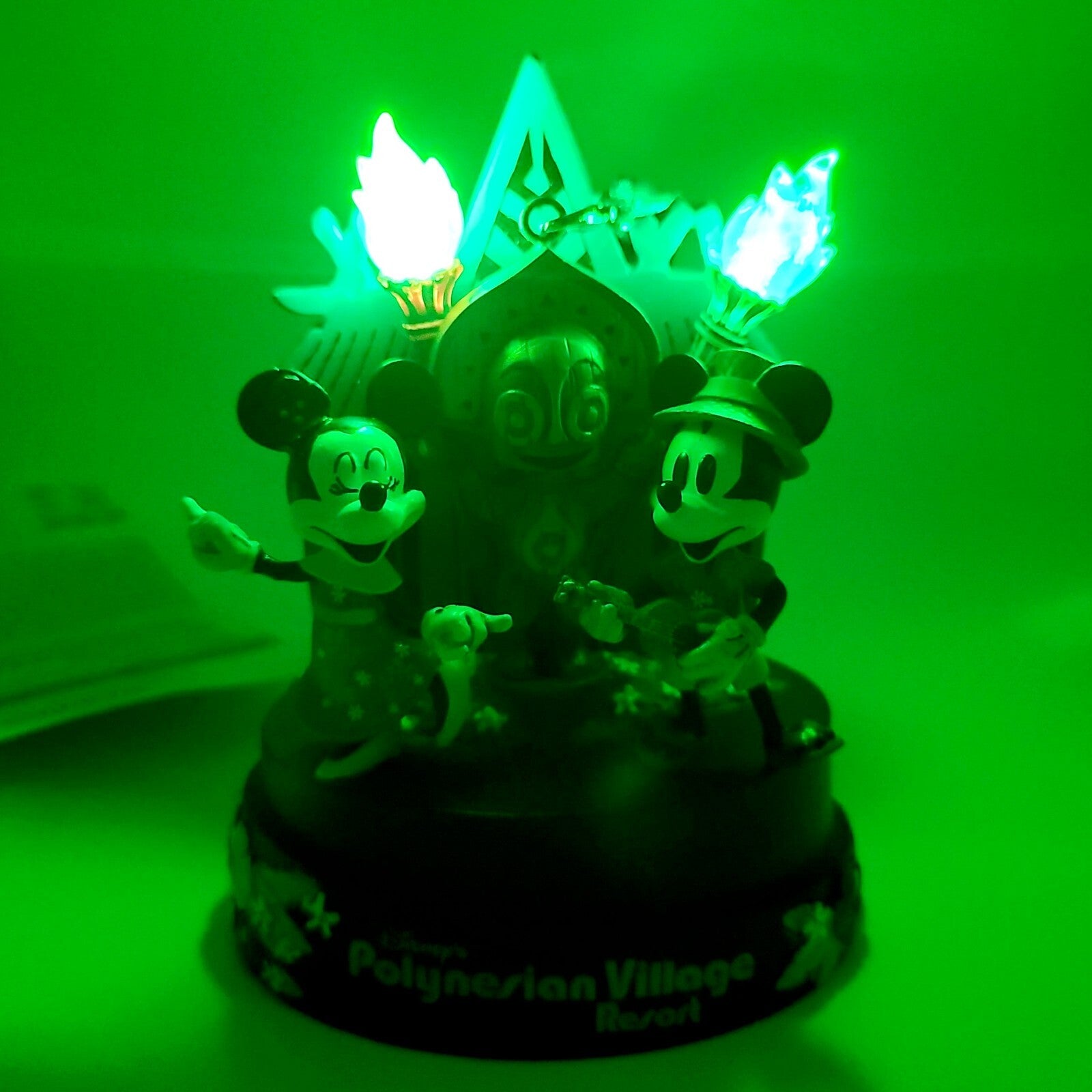 *Light-Up ORNAMENT* Walt Disney World Parks Polynesian Resort Maui Mickey Minnie