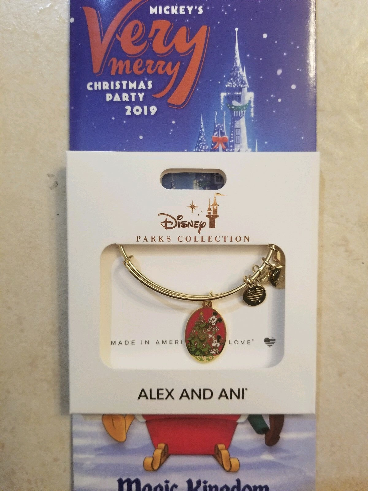 Disney Parks 2019 Mickey's Very Merry Christmas Party Alex & Ani Bangle MVMCP
