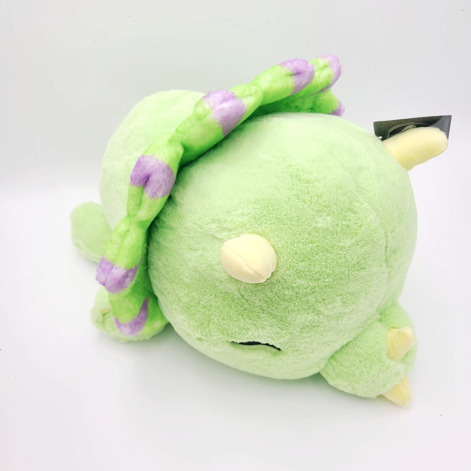 NEW Universal Studios Jurassic Park World Sleeping Triceratops Green Plush Toy
