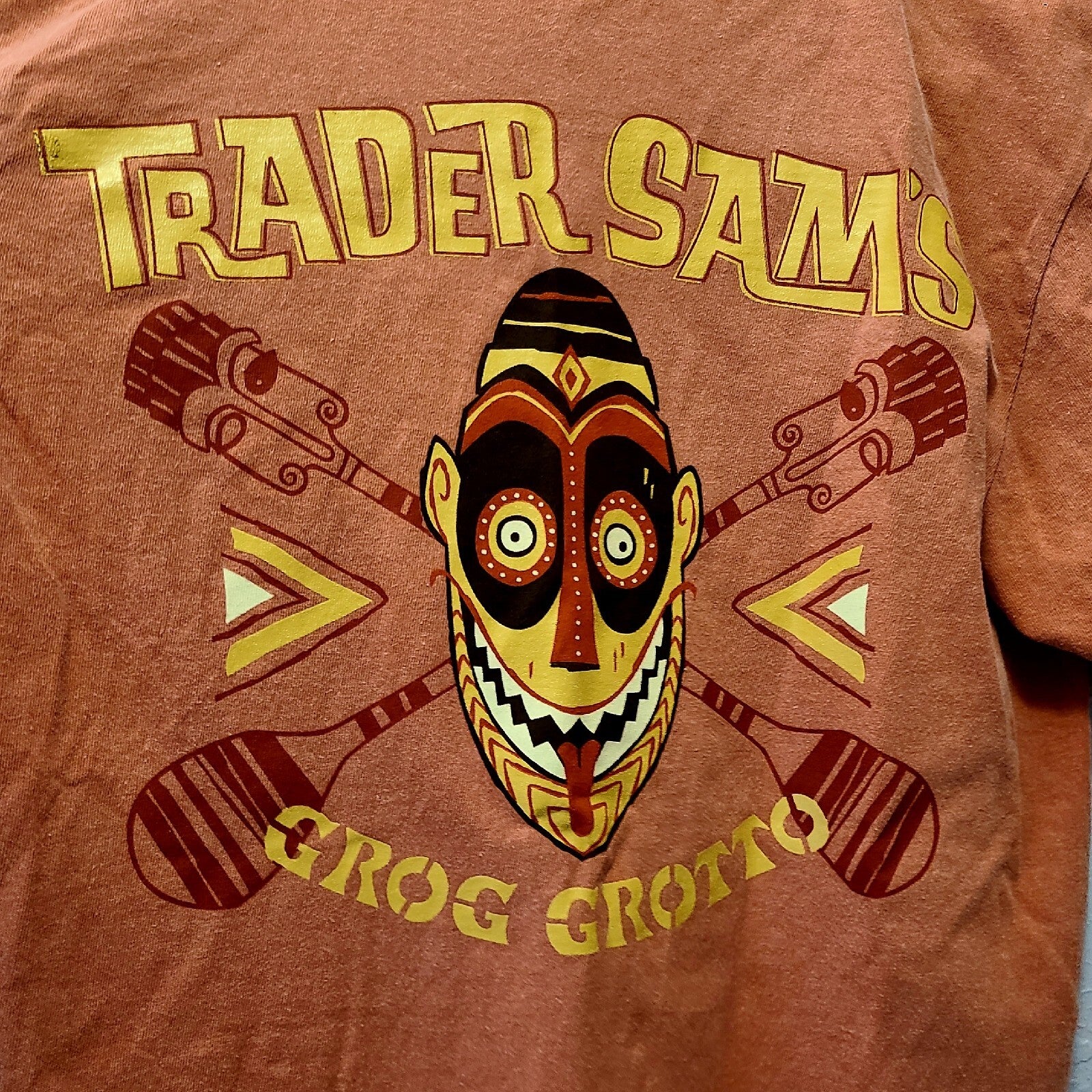 Small Disney Parks Polynesian Trader Sam's Grog Grotto Tiki Bar T-Shirt Adult