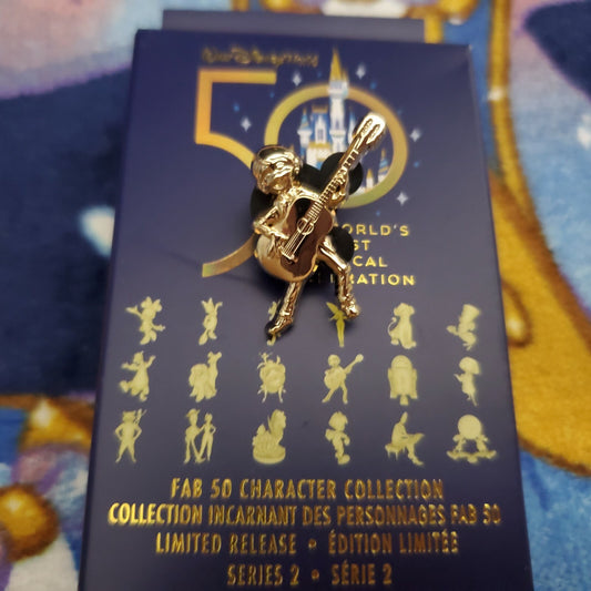 *Miguel Pin* 2022 Walt Disney World 50th Anniv Fab 50 Gold Tiny Mystery - Coco