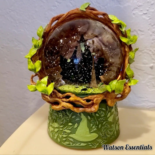 Universal Studio Wicked For Good Elphaba Defy Gravity Music Box Snow Water Globe
