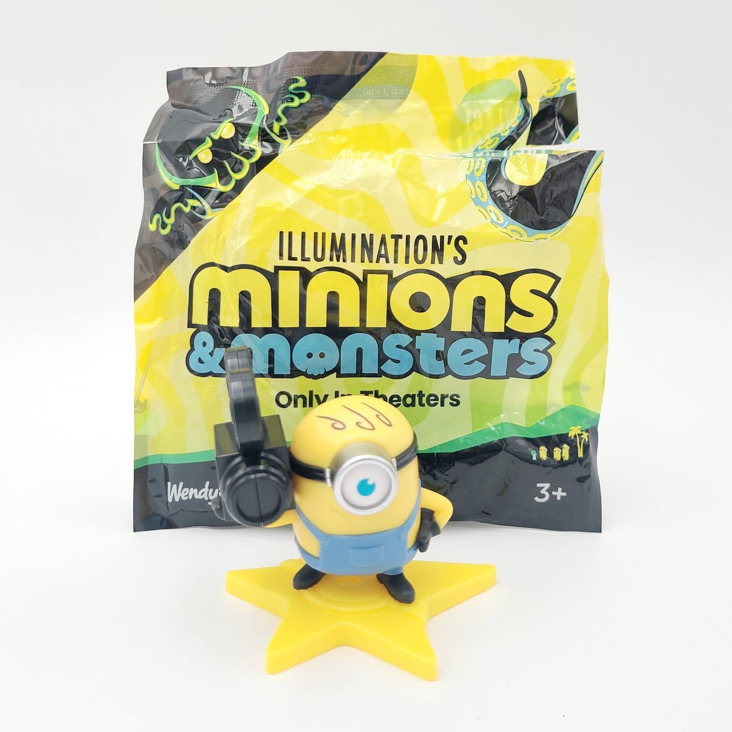*James* 2026 Wendy’s Illuminations Minions & Monsters Happy Meal Figure Opened