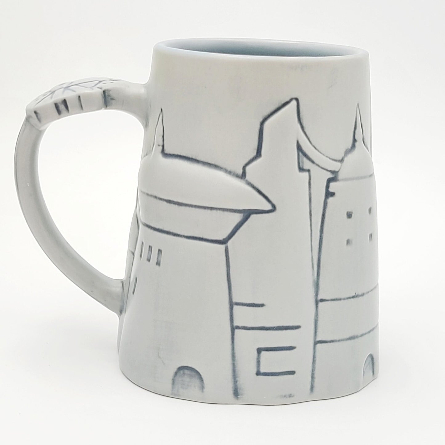 Disney Parks Star Wars Galaxy's Edge R2D2 BATUU MILLENNIUM FALCON Coffee MUG Cup