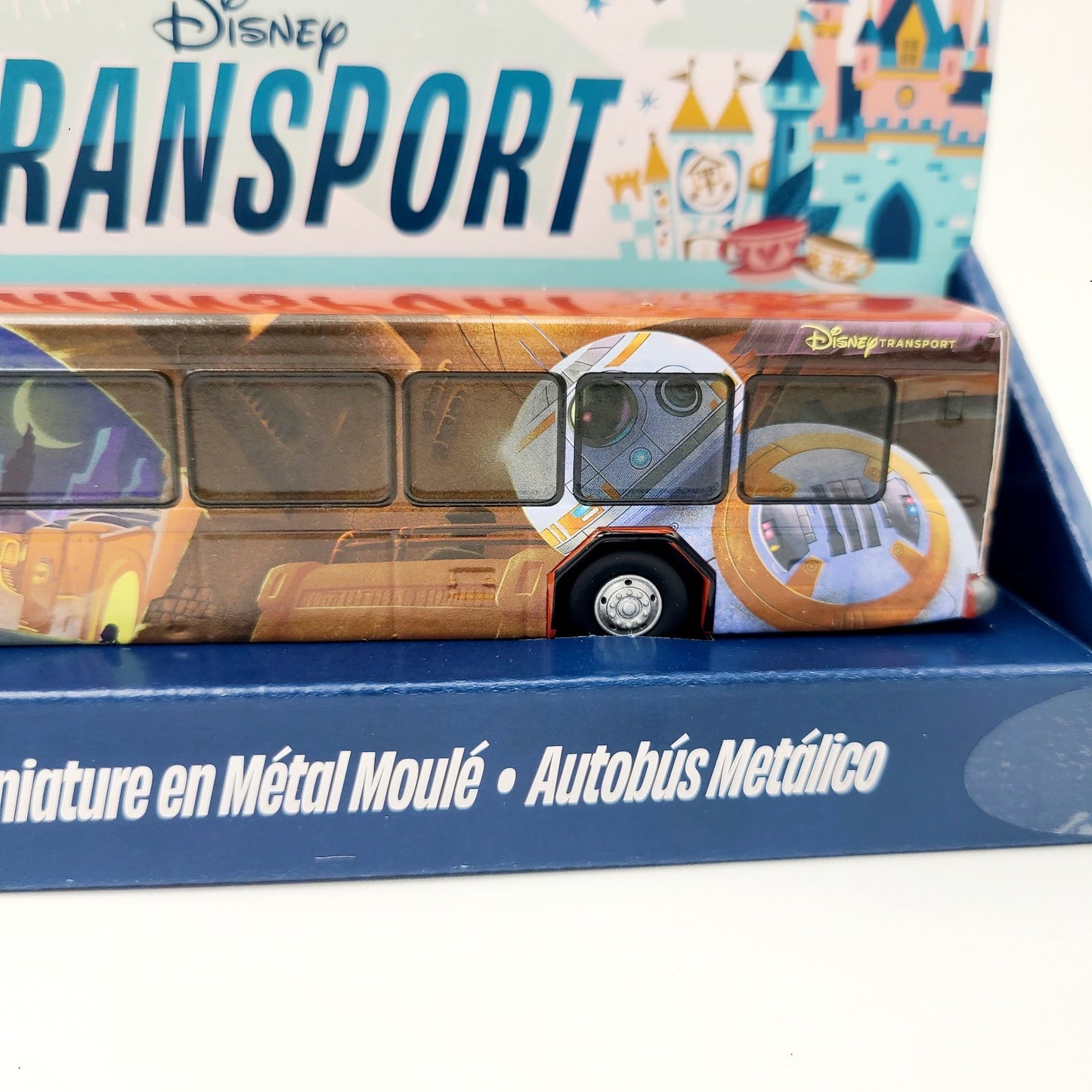 NEW 2025 Disney Parks Diecast Bus Transport Star Wars Wrap BB-8 Galaxy’s Edge