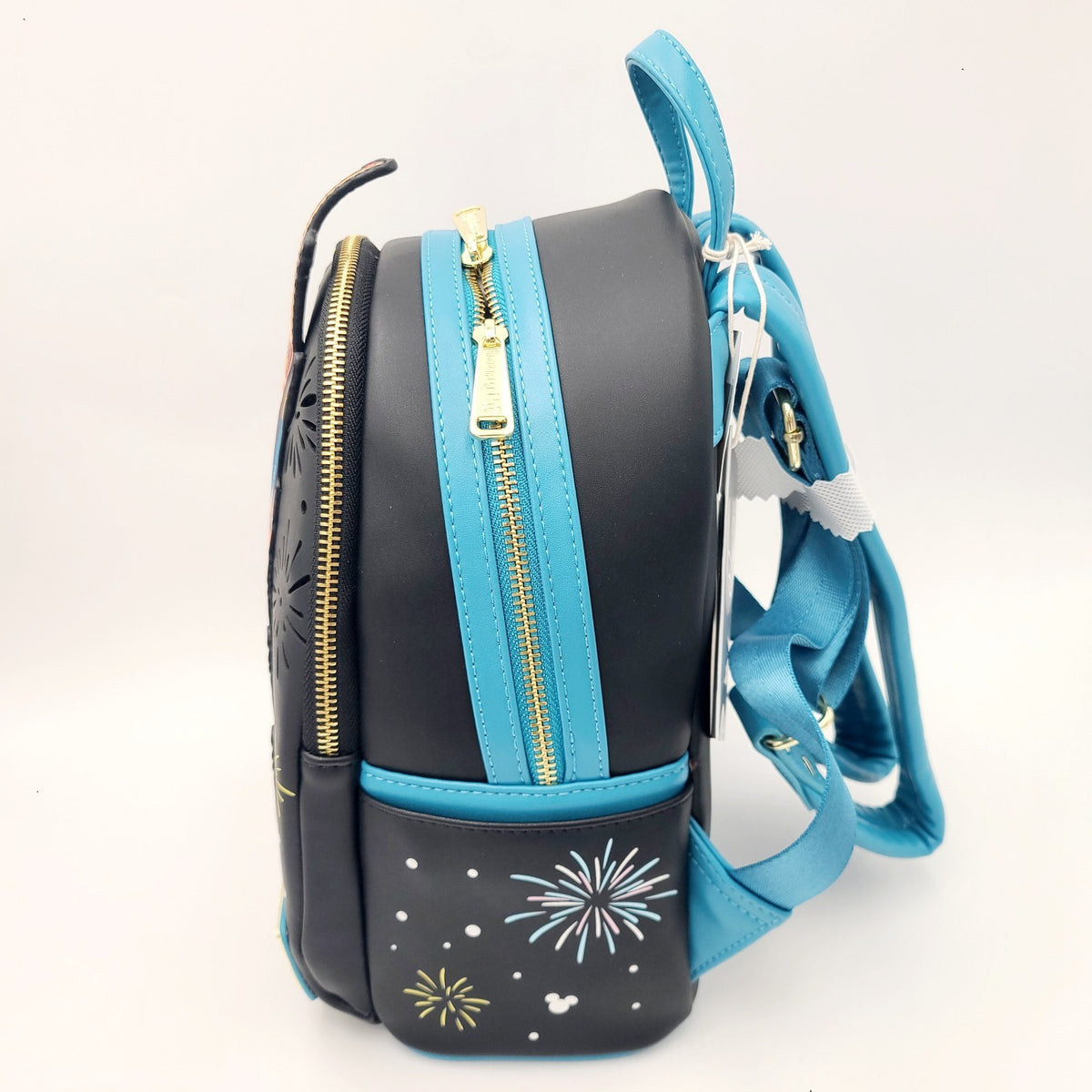 2026 Disney Parks Loungefly WDW Cinderella Castle Mini Backpack Light Up Bag NWT