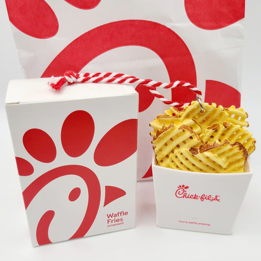 *2025 Waffle Fry Ornament* Chick Fil A Christmas Limited CFA Chicken Fast Food