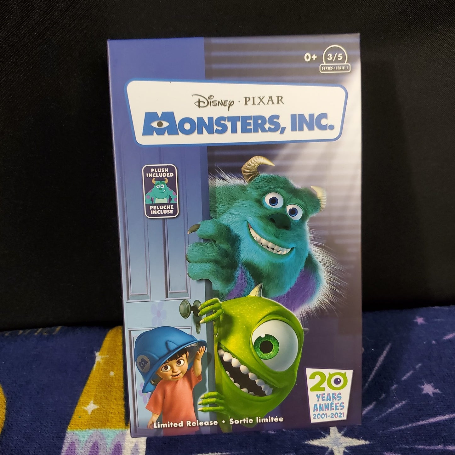*Monsters Inc. VHS Box & Small Plush Set* Walt Disney World Parks Series 1 NEW