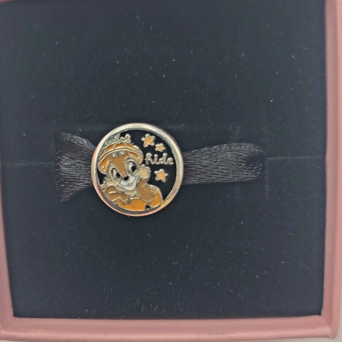 2026 Walt Disney World Parks Pandora Halloween Chip & Dale Hide & Eek Charm New