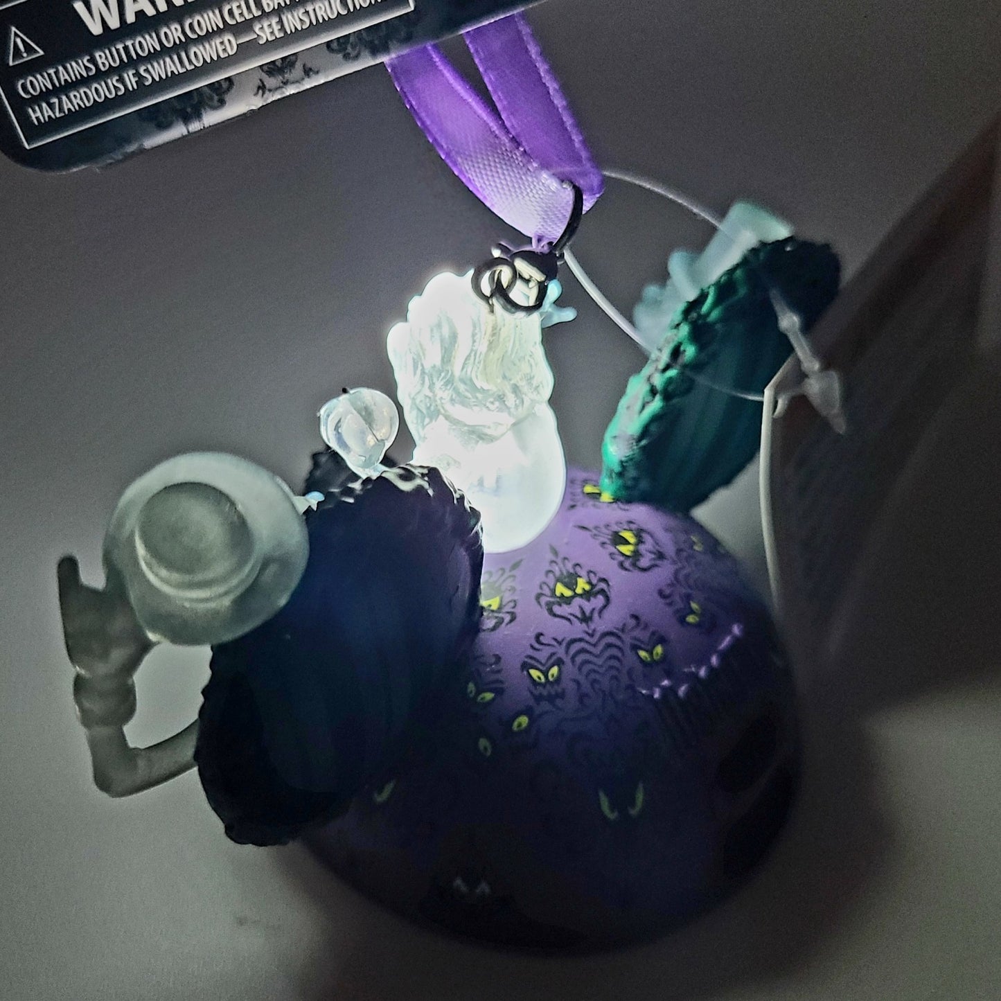 Disney Parks 2025 Haunted Mansion Hitchhiking Ghosts Ear Hat Light Up Ornament
