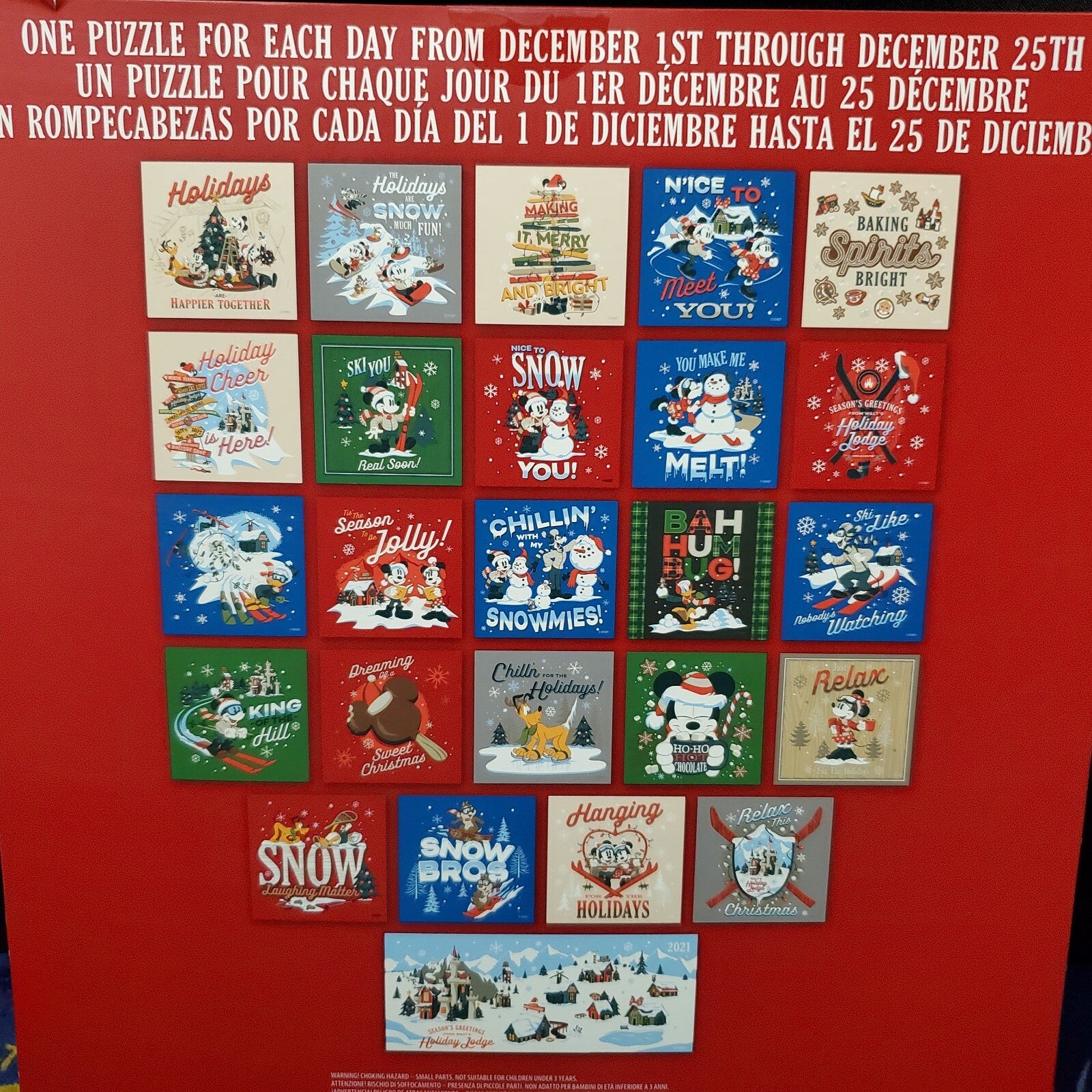 Disney Park Mickey Mouse & Friends Mini Puzzle Advent Calendar Christmas Holiday