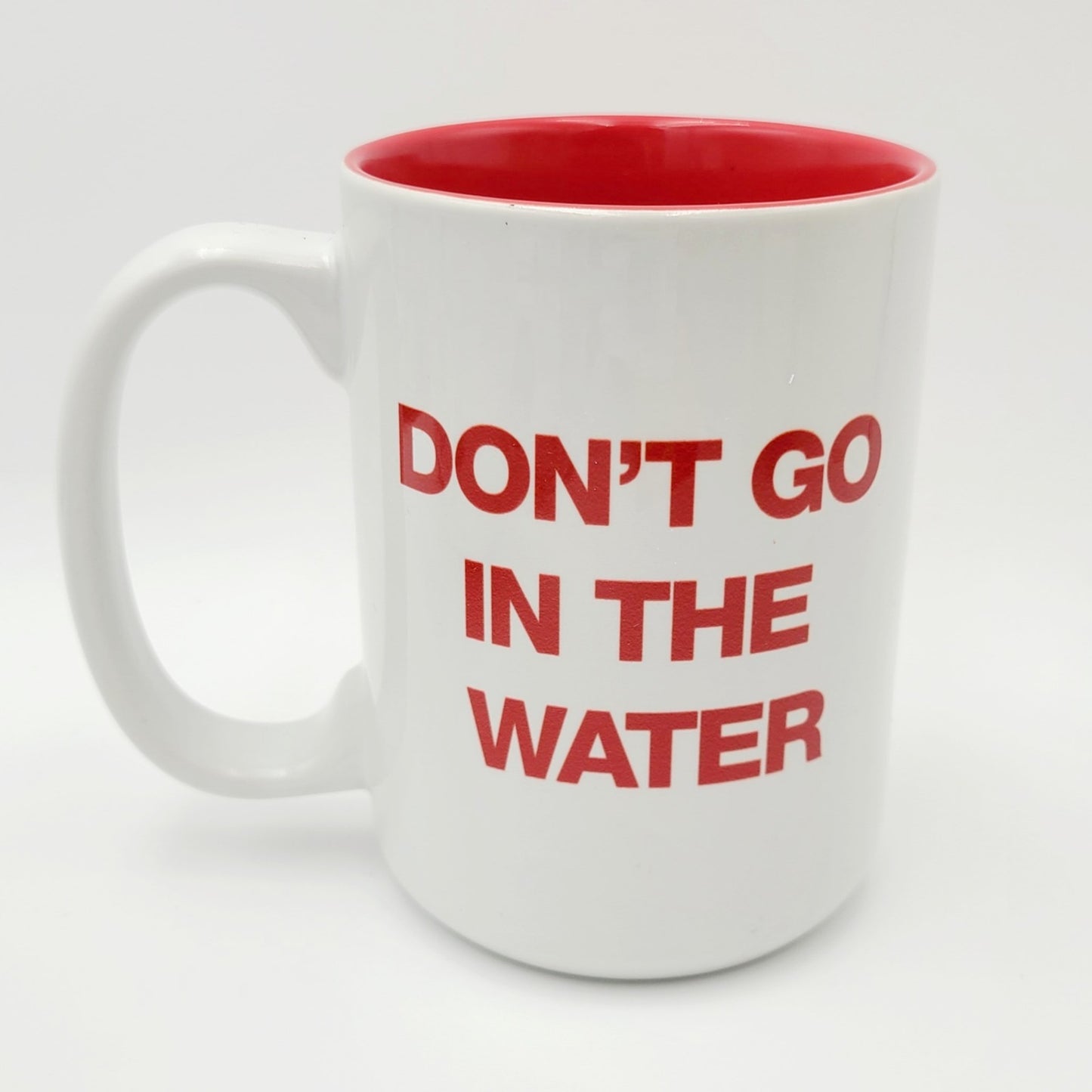 2026 Universal Studios Jaws Visit Amity Island Don't Go in the Water Mug Shark