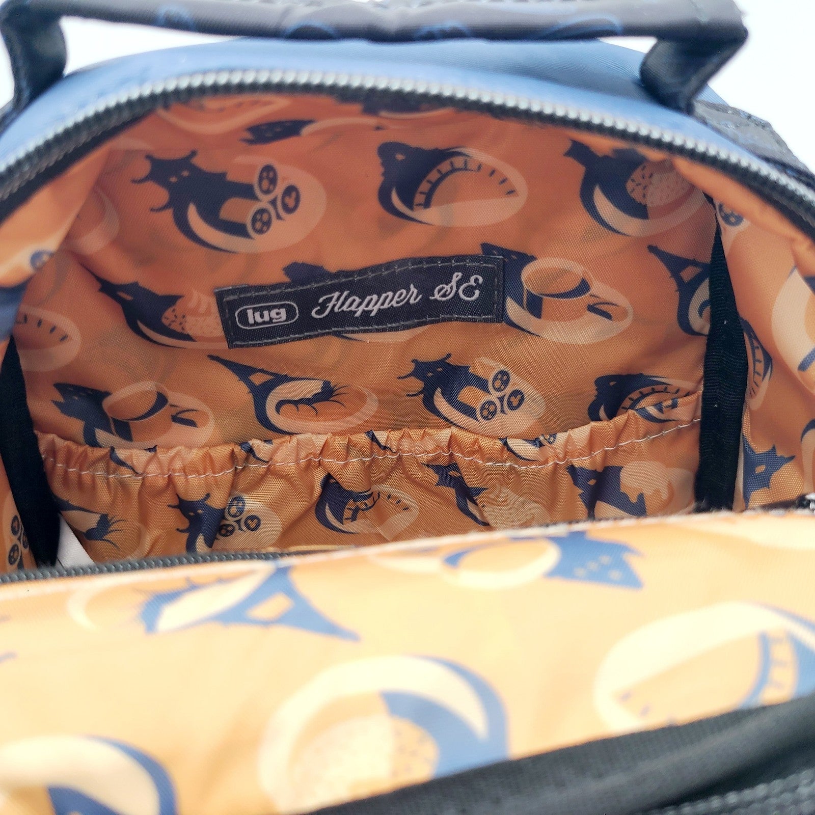 2025 Disney Parks Bag Crossbody Lug Flapper EPCOT Food Wine Festival Passholder