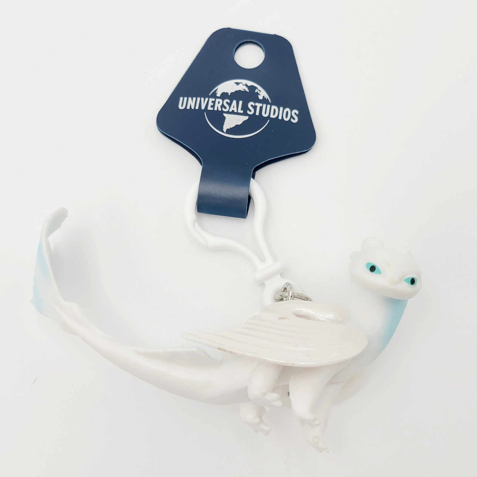 *2 Keychains* Universal Studios Park How Train Your Dragon Toothless Light Fury