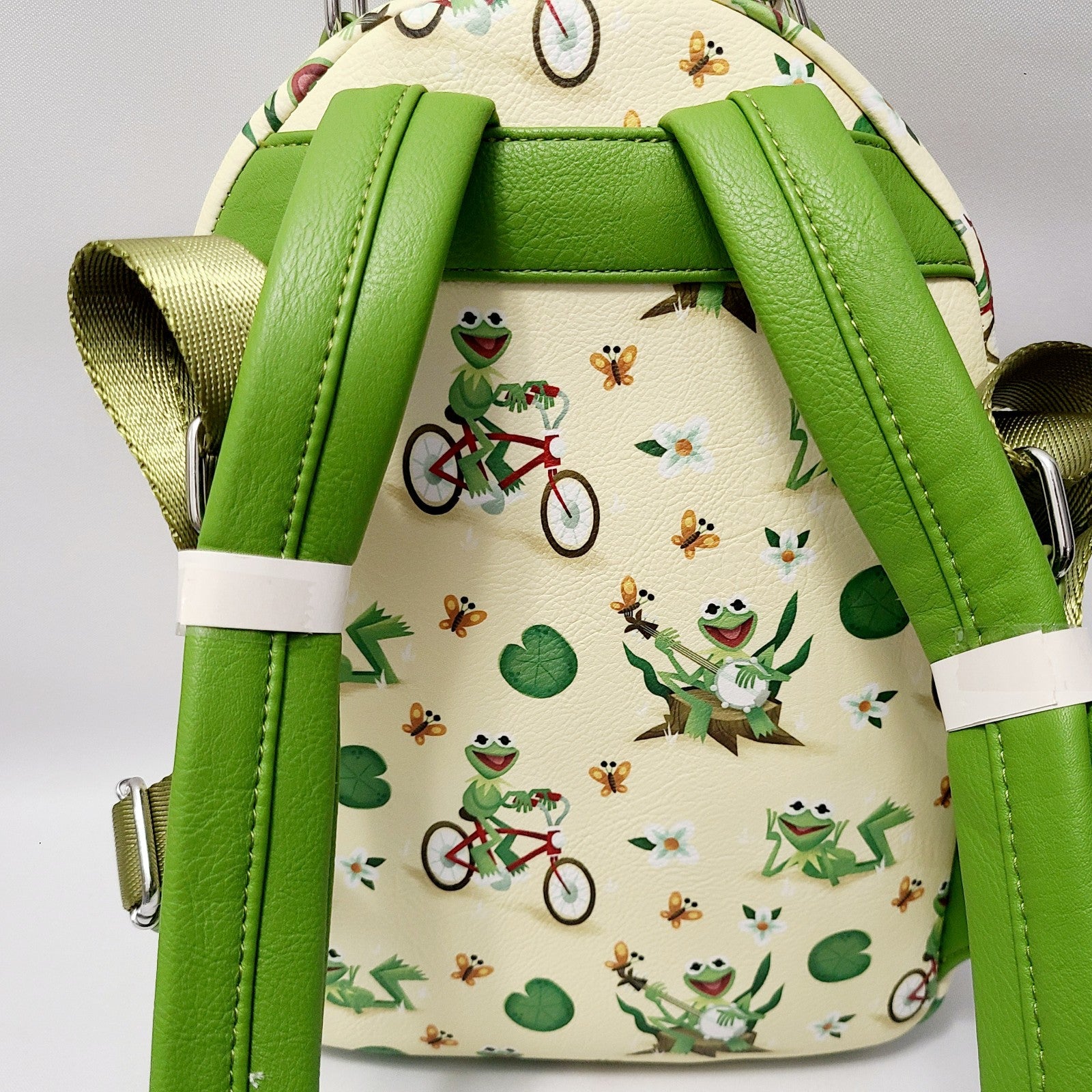 NEW Walt Disney World Parks Muppets Kermit The Frog Mini Loungefly Backpack NWT