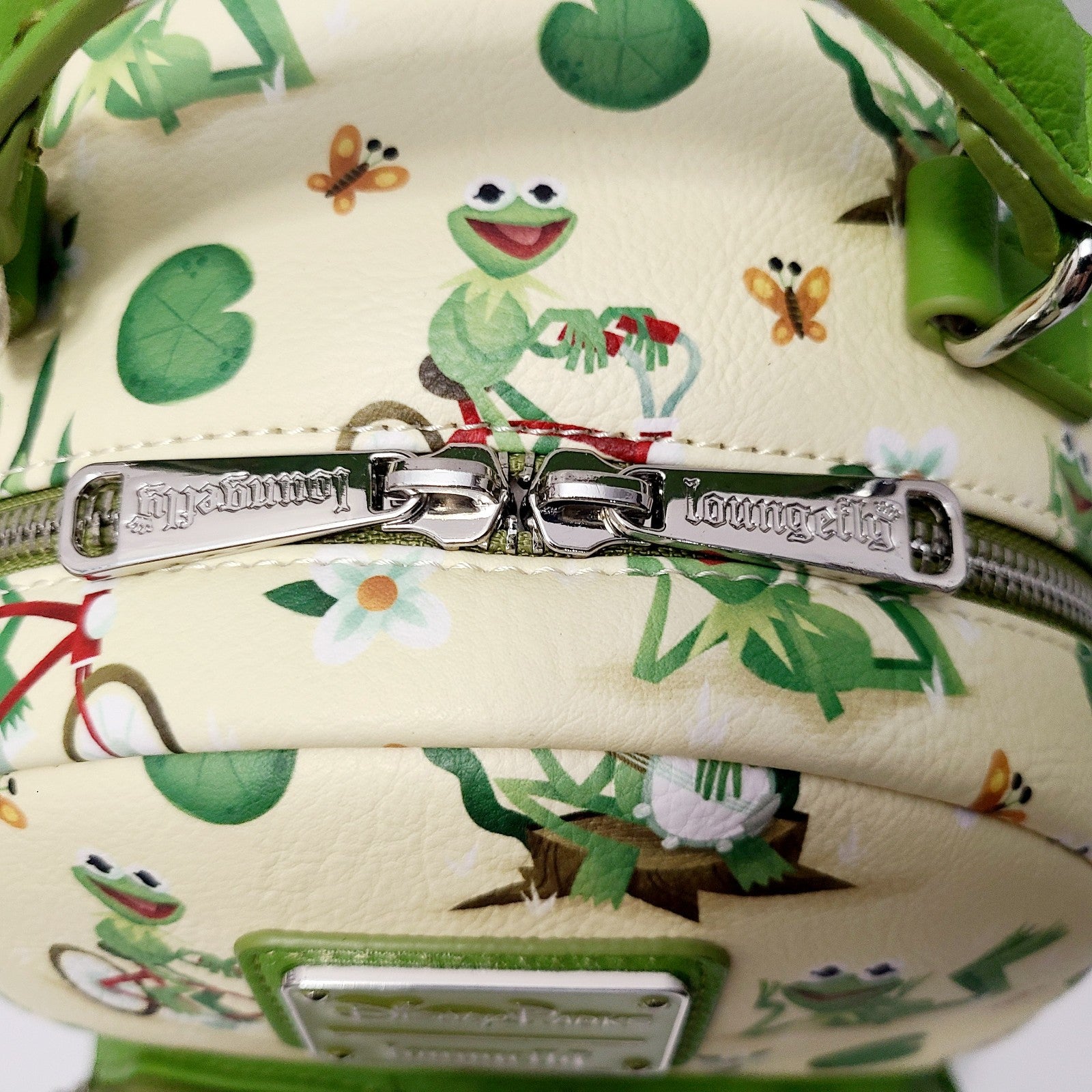 NEW Walt Disney World Parks Muppets Kermit The Frog Mini Loungefly Backpack NWT